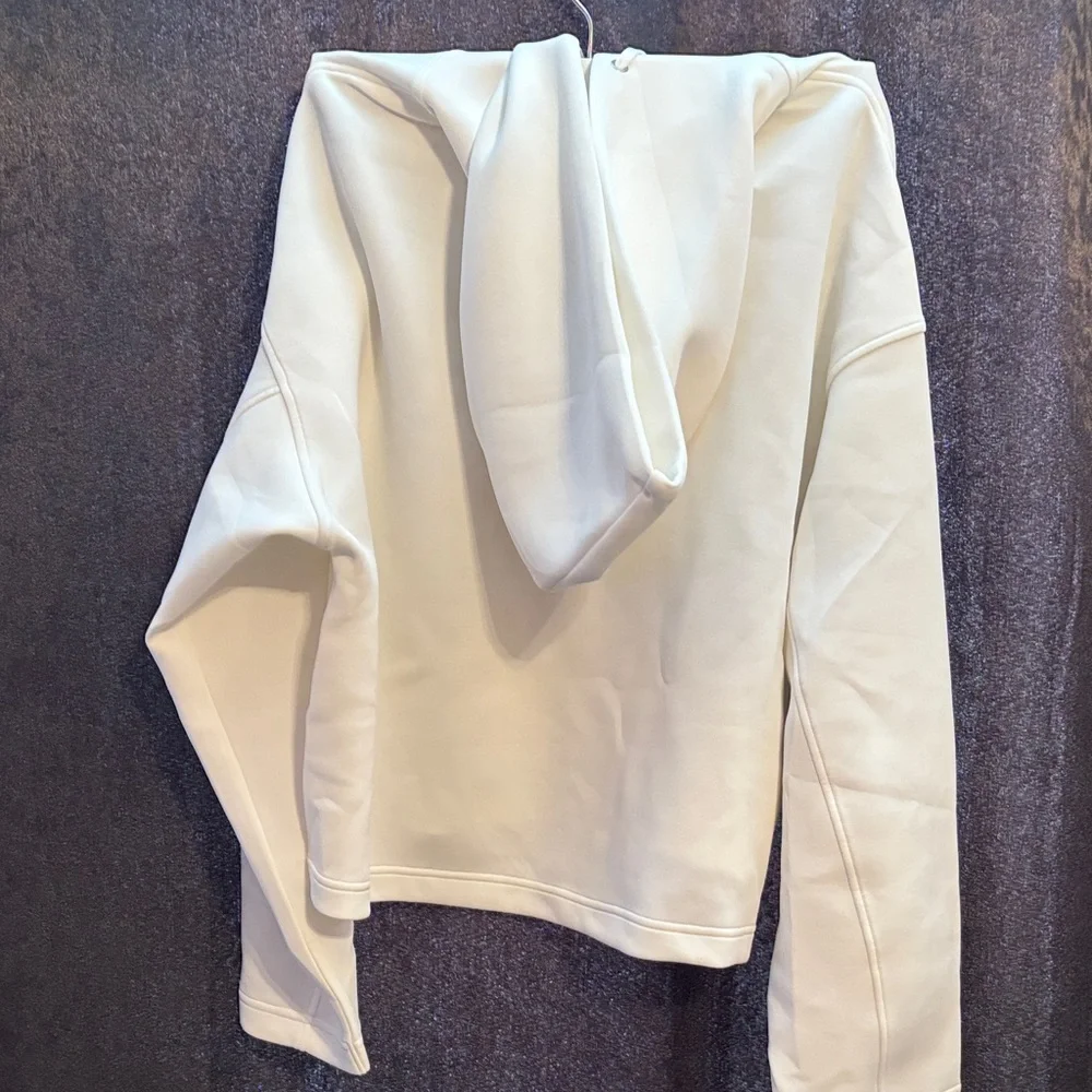 Uniqlo White Hoodie Sweatshirt - Picture 4 of 5